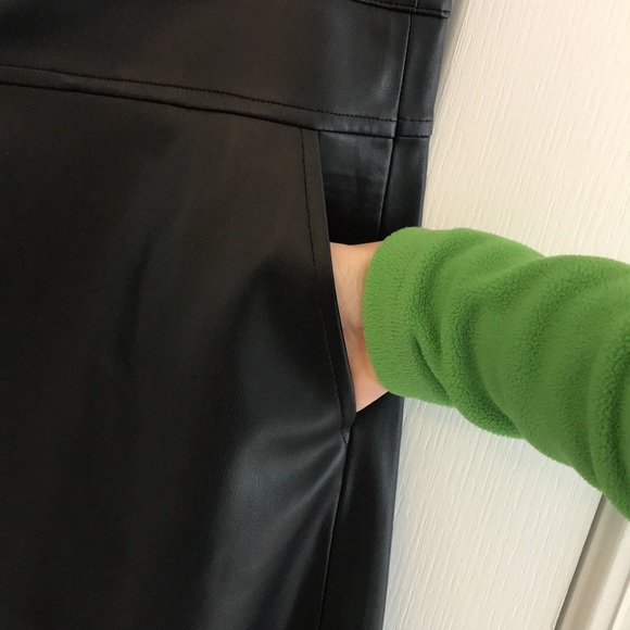 Wide Maxi Leather Skirt - Picture 5 of 15